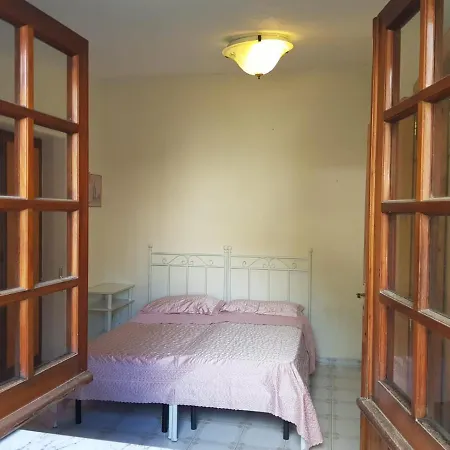 Villa Imma Guest house *